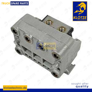 Engine mounting