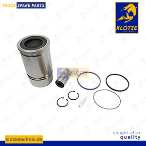 Piston with liner